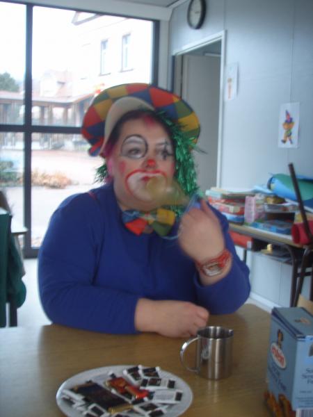 Et voici le clown CATHI
